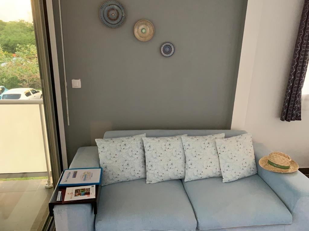 Bleu Cannelle Et Petimo Le Diamant Bagian luar foto